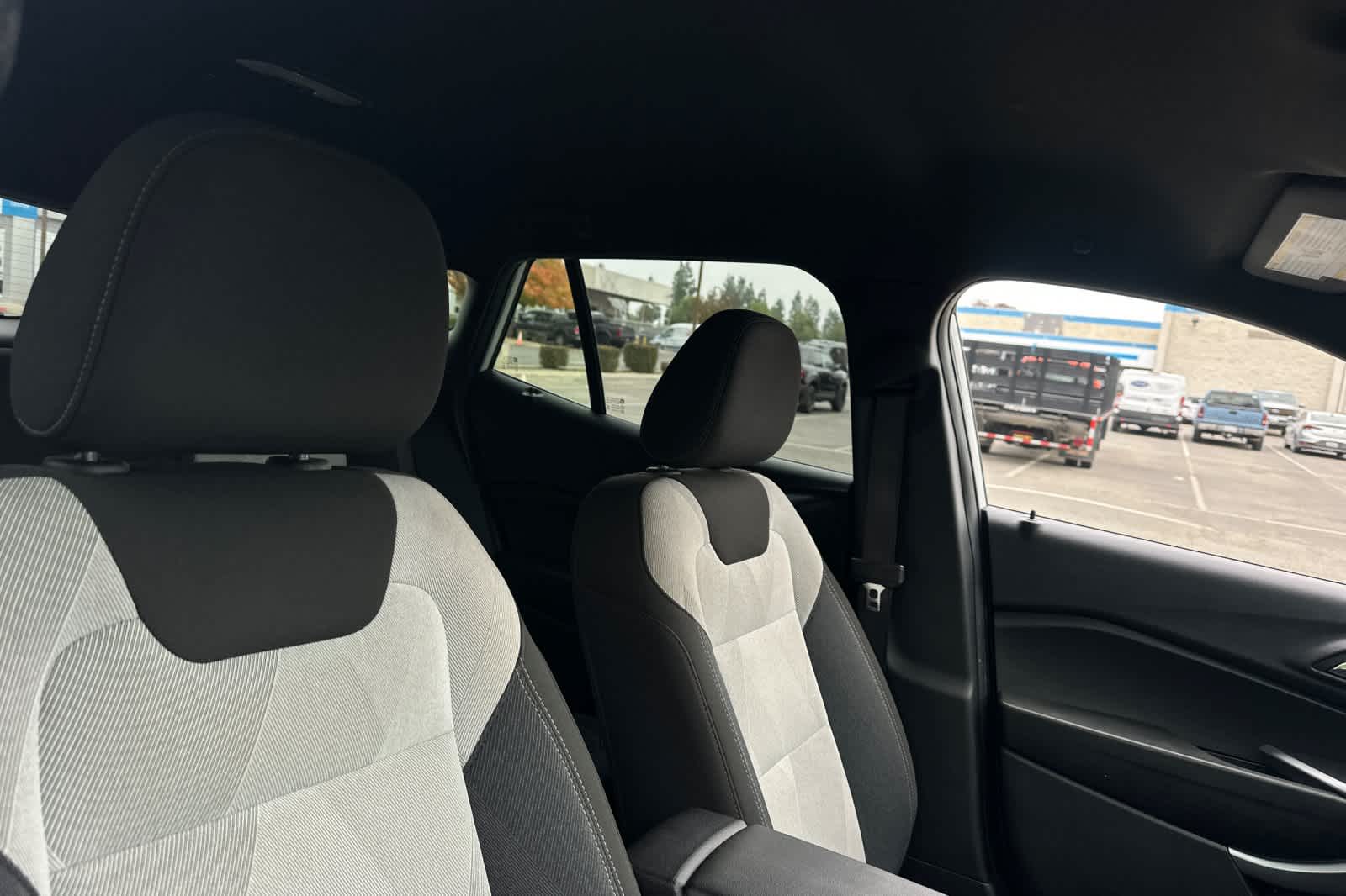 Thumbnail: 2025 Chevrolet Trax - 18