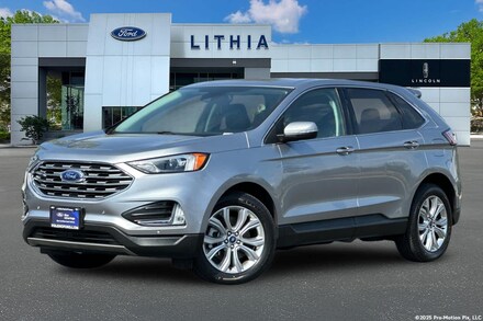 2022 Ford Edge Titanium SUV