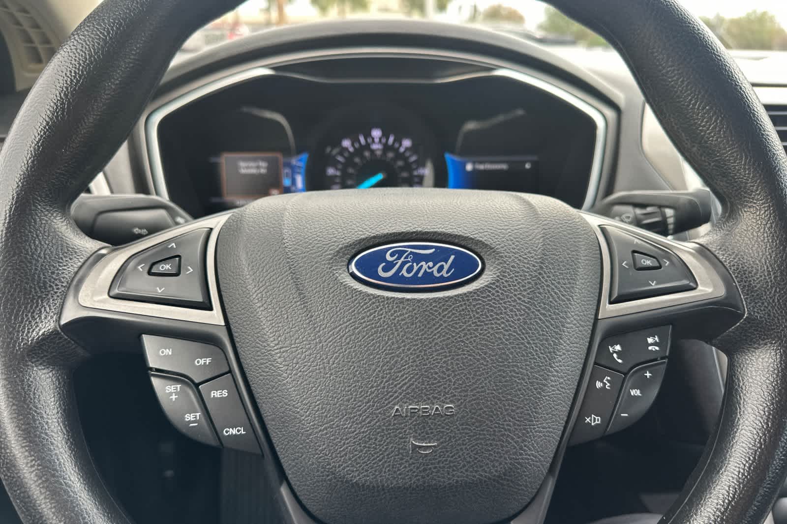 Thumbnail: 2017 Ford Fusion - 22