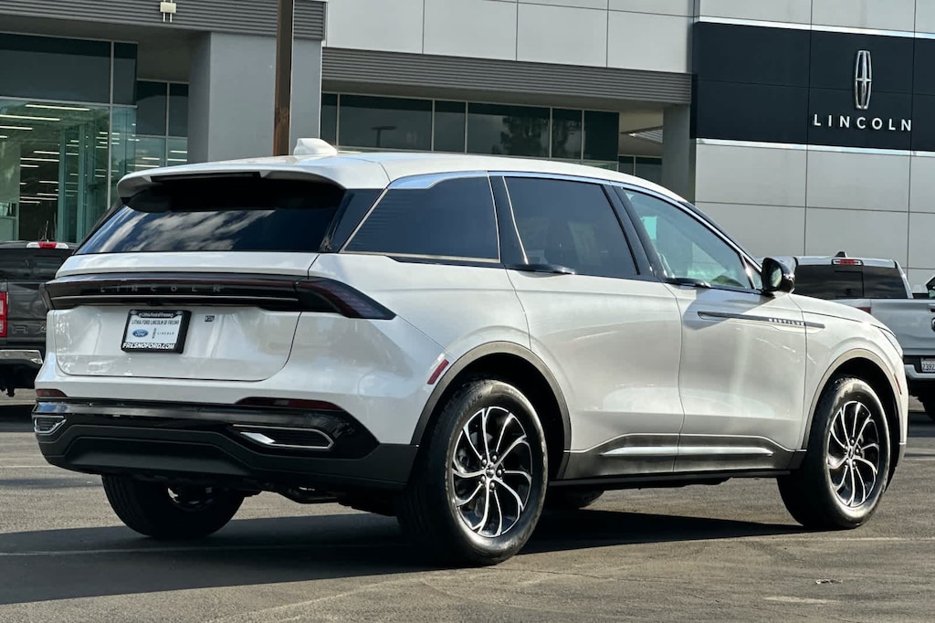 New 2026 Lincoln Nautilus Premiere SUV