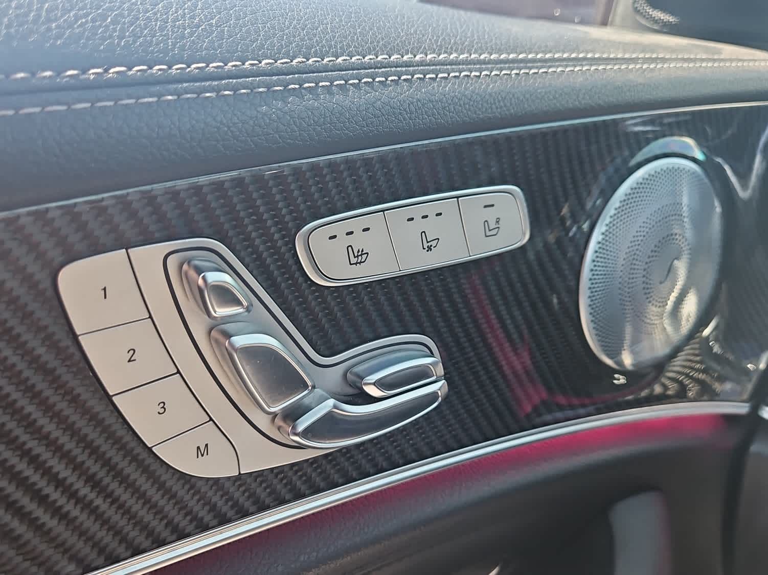 Thumbnail: 2018 Mercedes-Benz E-Class - 19