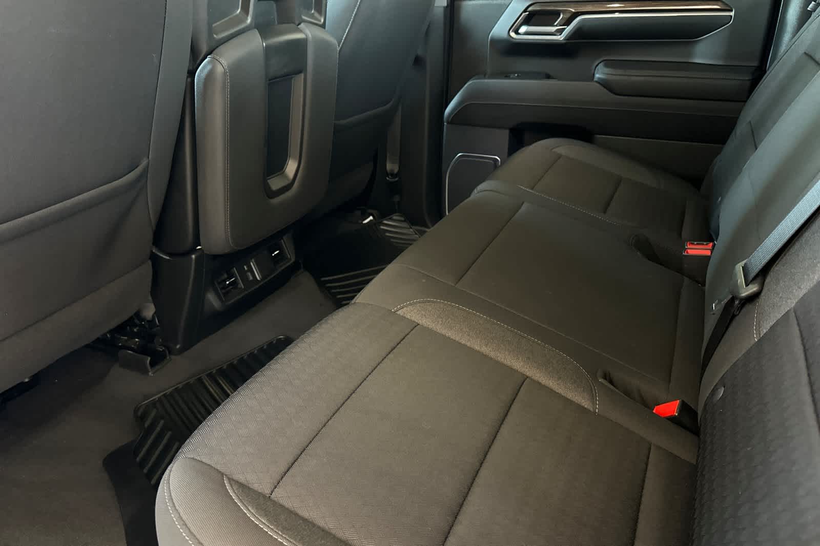 Thumbnail: 2023 Chevrolet Silverado 1500 - 4