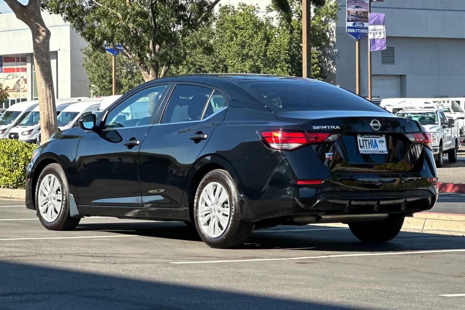 Thumbnail: 2025 Nissan Sentra - 5