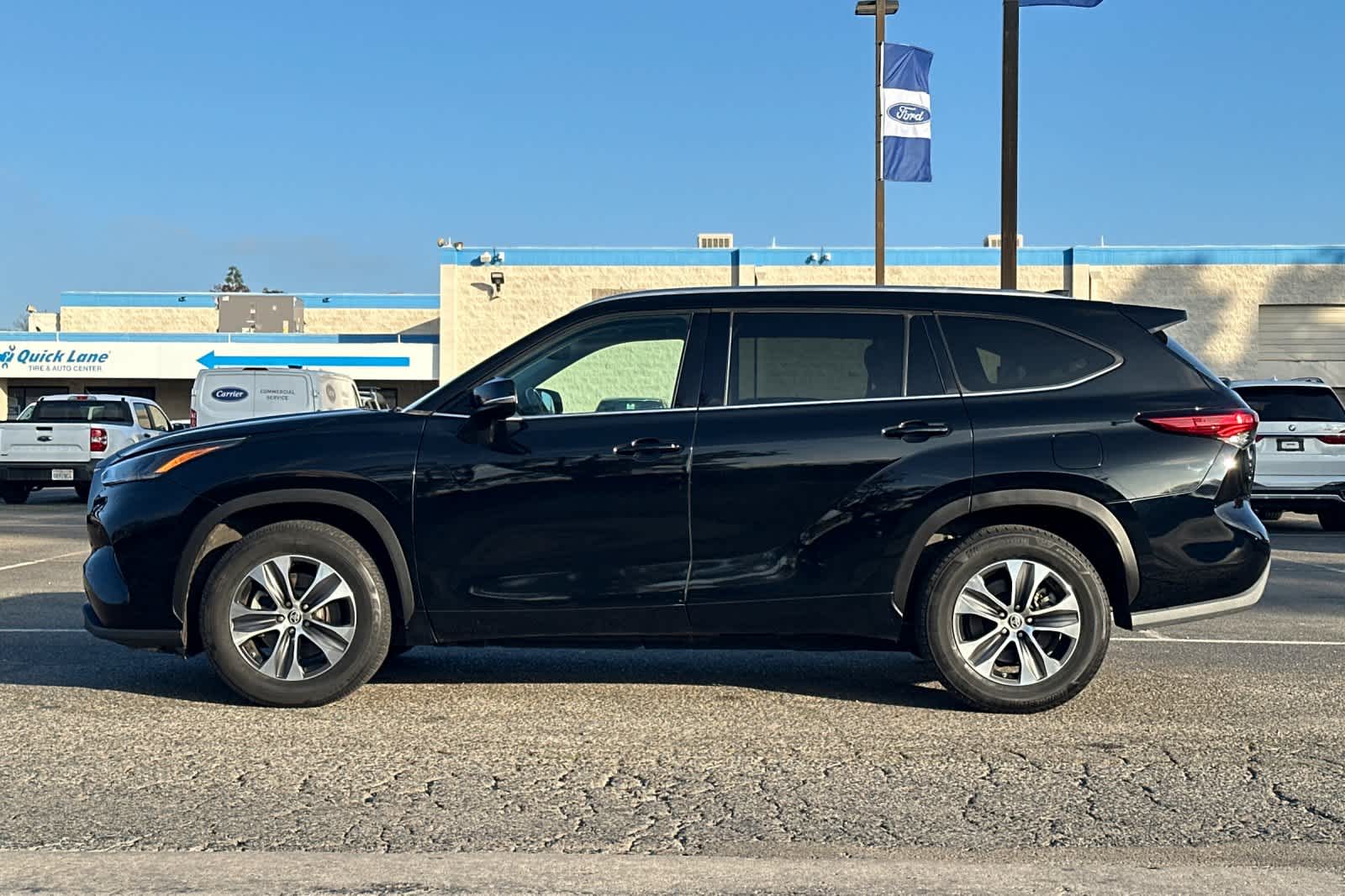 Thumbnail: 2021 Toyota Highlander - 5