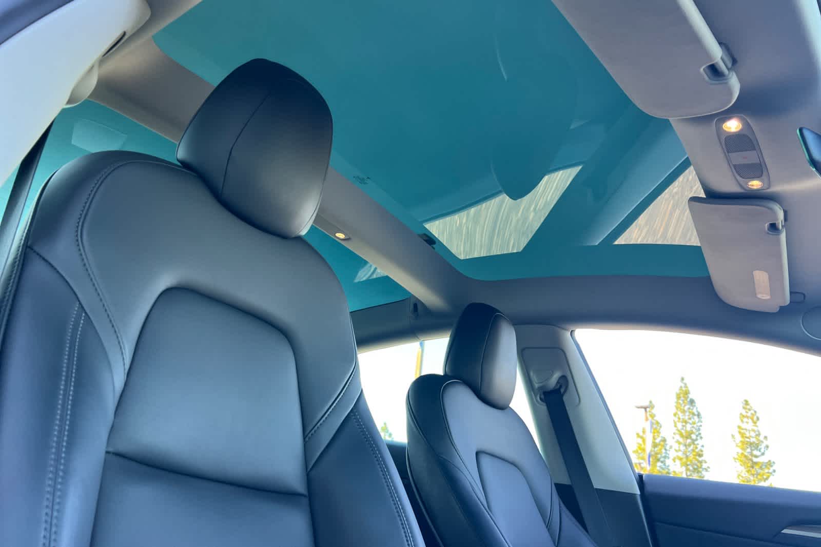 Thumbnail: 2023 Tesla Model 3 - 16