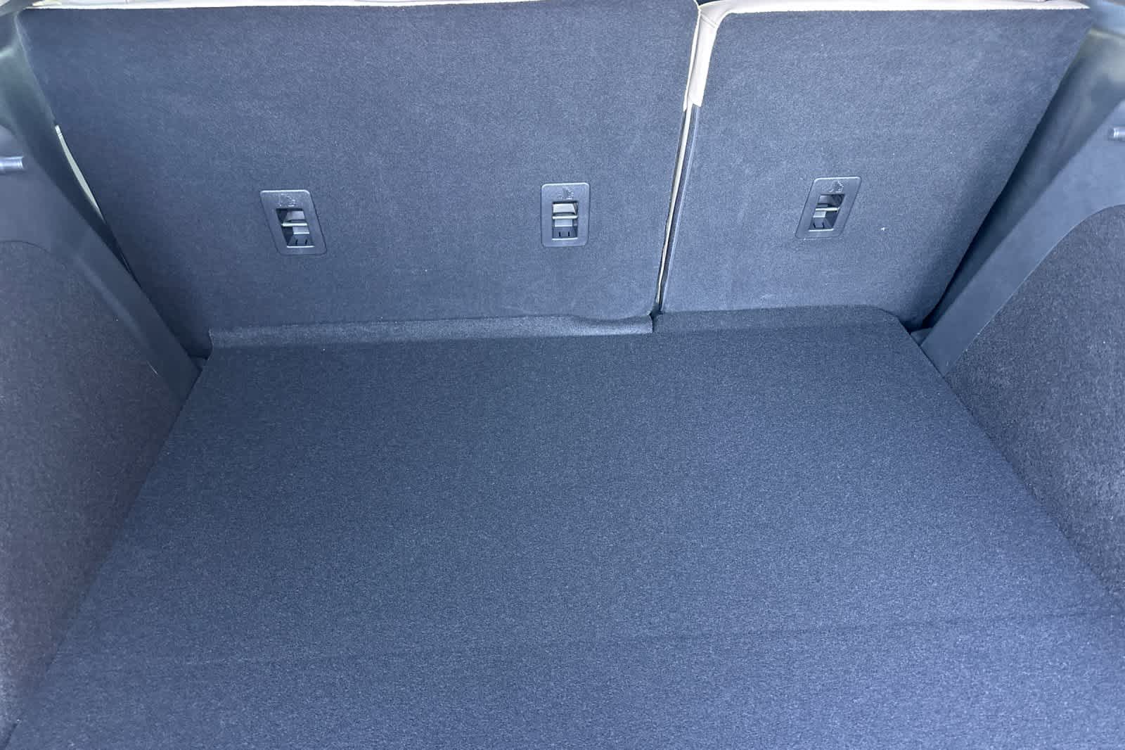 Thumbnail: 2025 Lincoln Corsair - 16