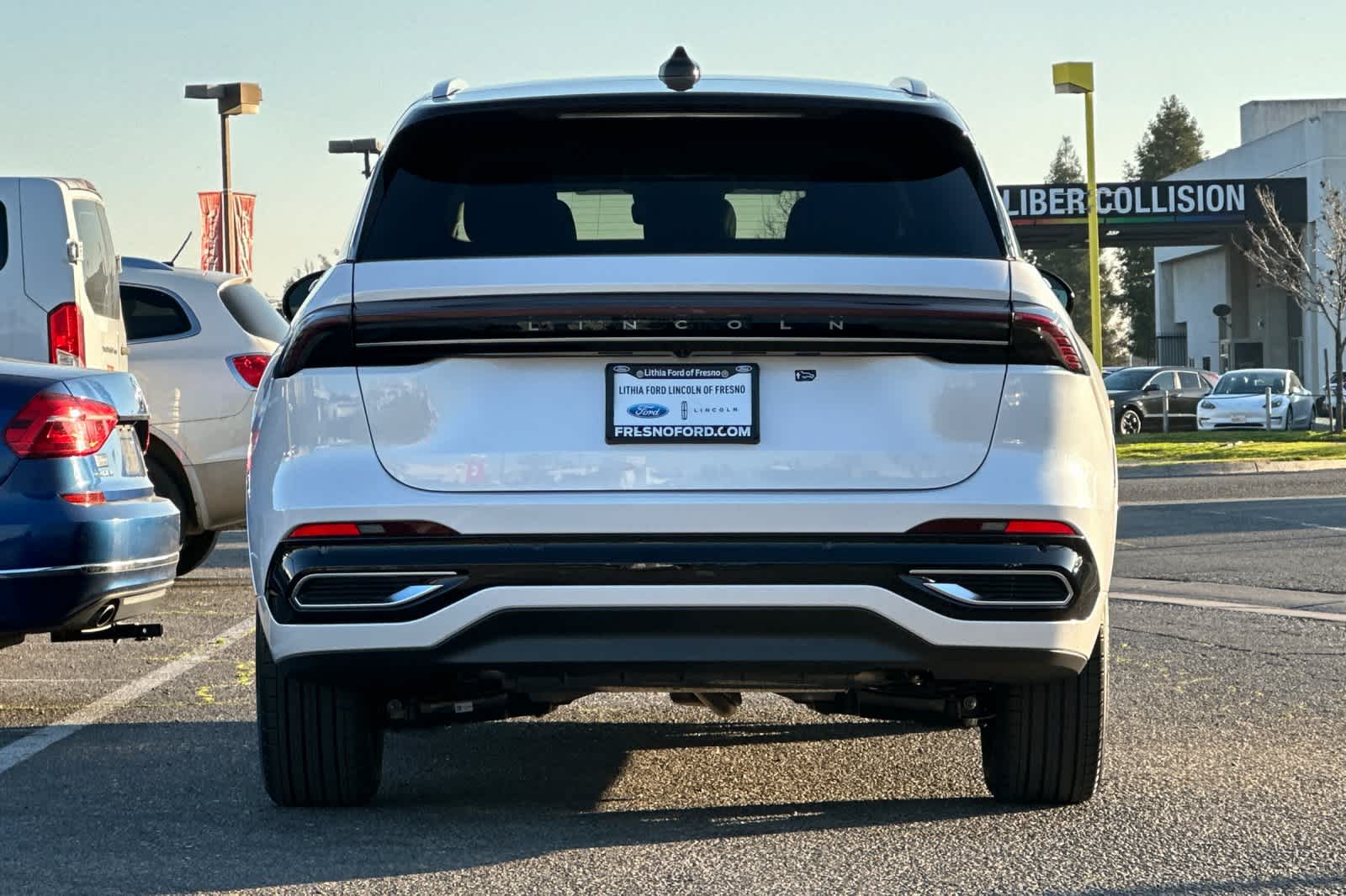 Thumbnail: 2026 Lincoln Nautilus - 7