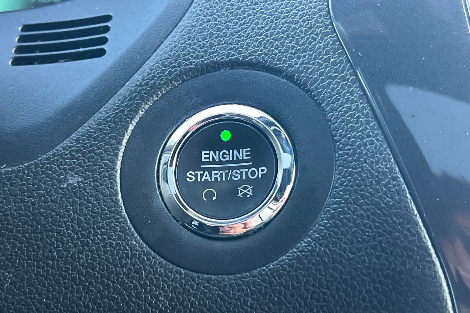 Thumbnail: 2018 Ford Explorer - 24