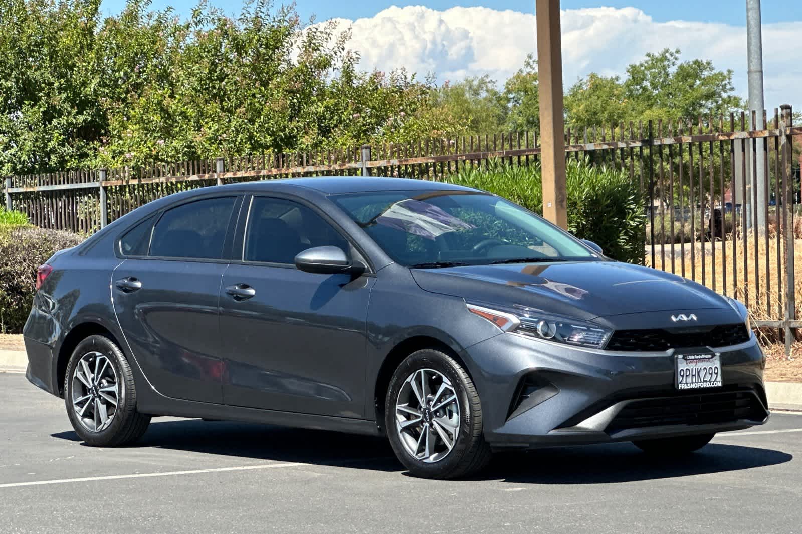 Thumbnail: 2024 Kia Forte - 10