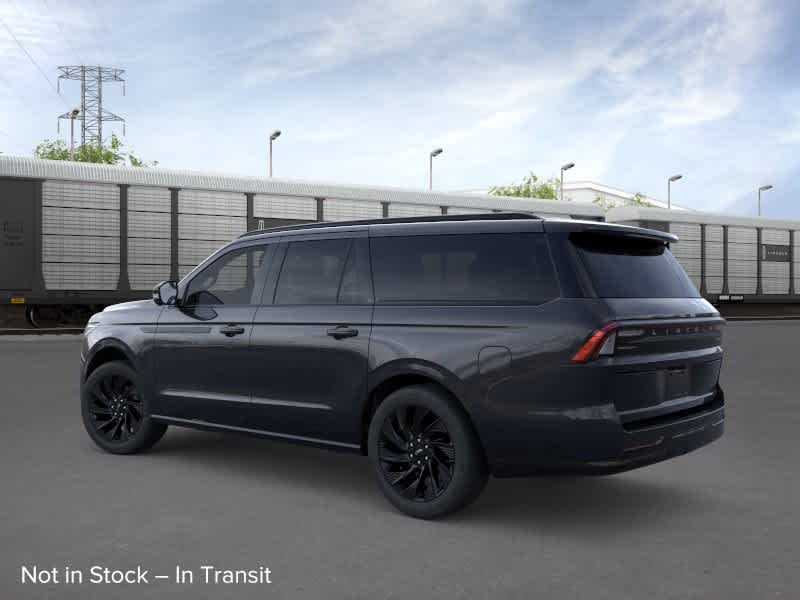 Thumbnail: 2026 Lincoln Navigator L - 4