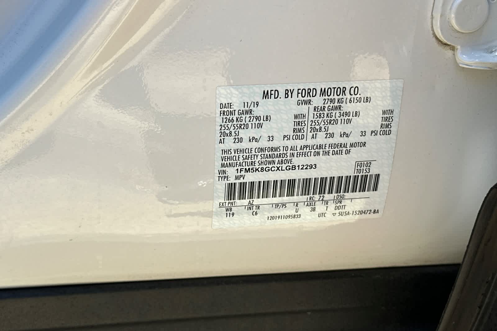 2020 Ford Explorer ST 28