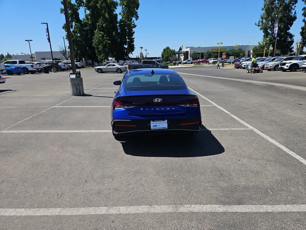 Thumbnail: 2025 Hyundai Elantra - 6