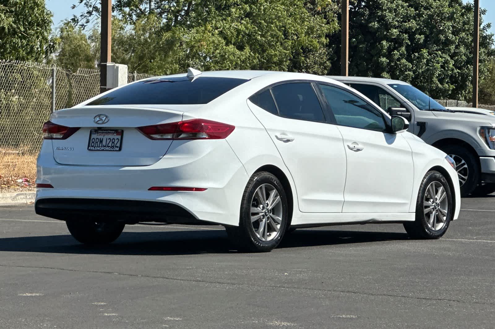 Thumbnail: 2017 Hyundai Elantra - 2
