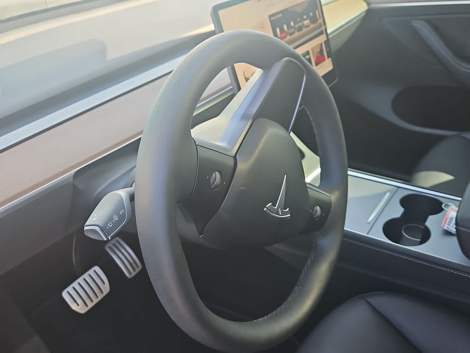 Used 2024 Tesla Model Y Performance with VIN 7SAYGDEF1RF093308 for sale in Fresno, CA