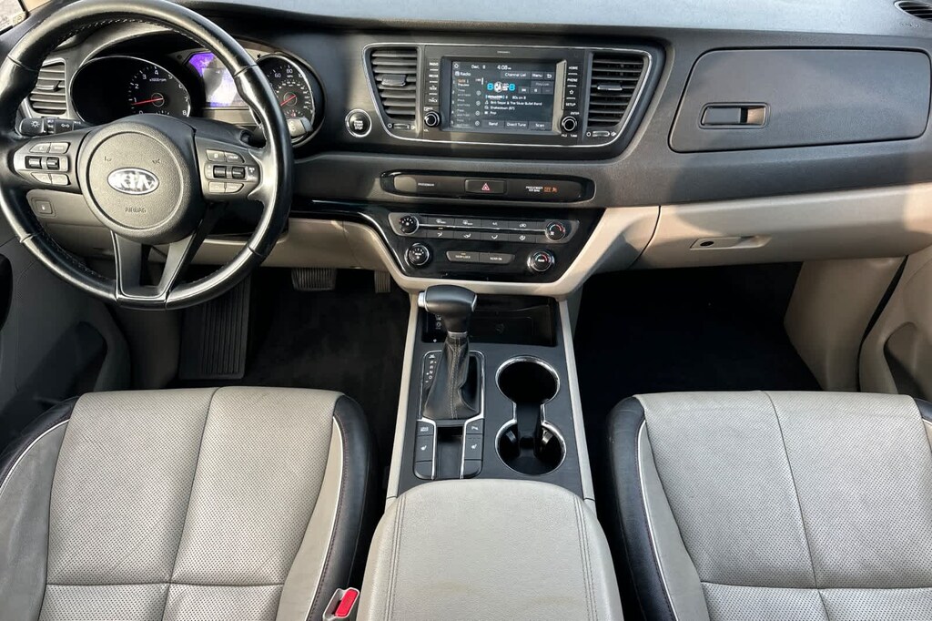 Used 2021 Kia Sedona EX Van Passenger Van