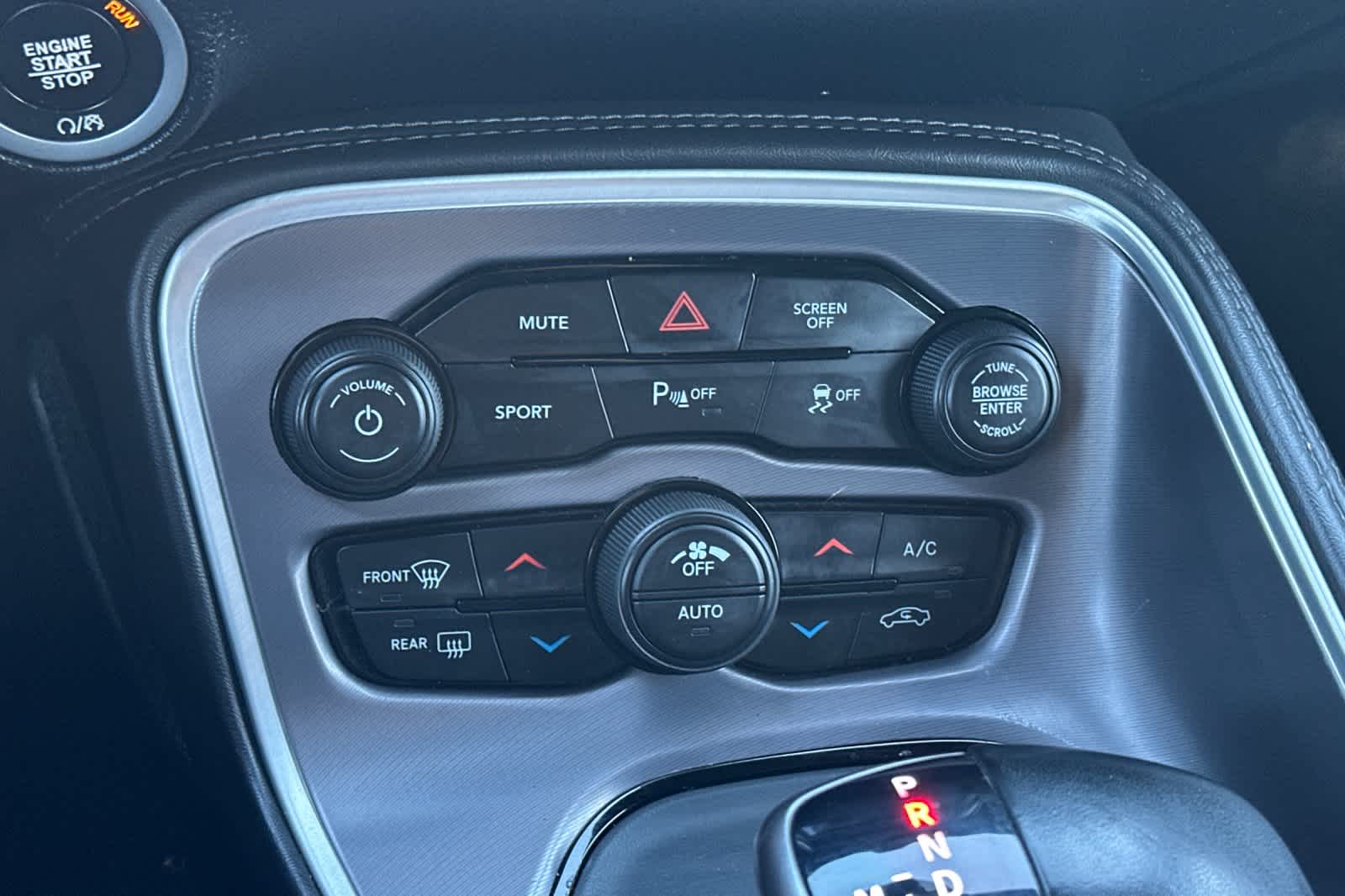 Thumbnail: 2019 Dodge Challenger - 19