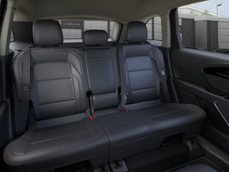 Thumbnail: 2026 Lincoln Nautilus - 12