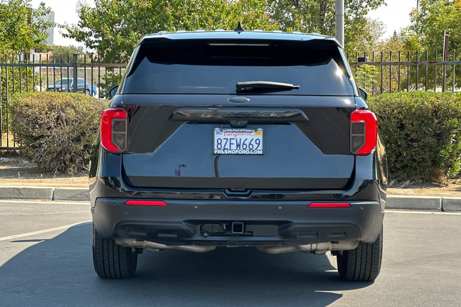 Thumbnail: 2022 Ford Explorer - 8