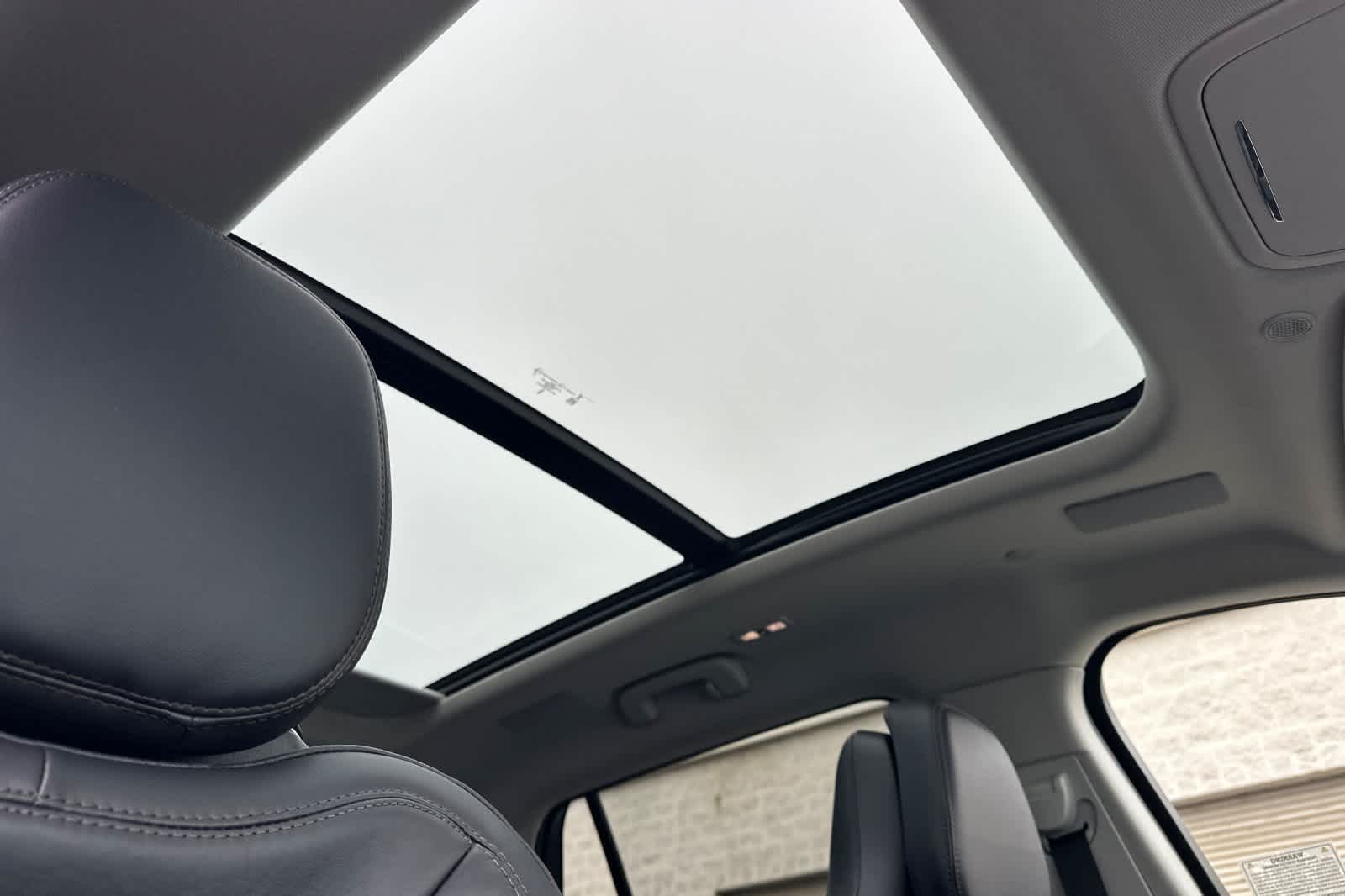 Thumbnail: 2026 Lincoln Aviator - 18