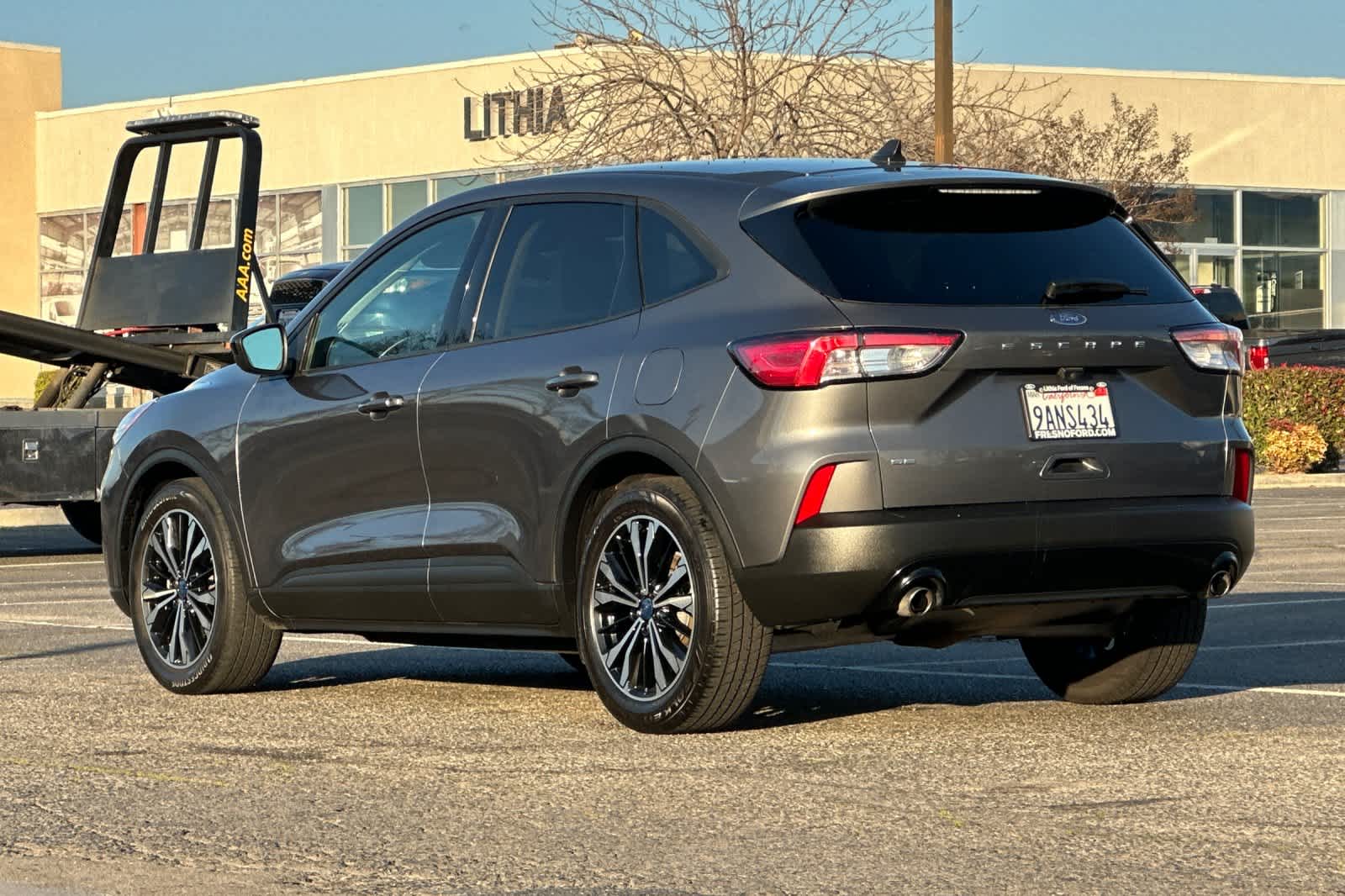 Thumbnail: 2022 Ford Escape - 6