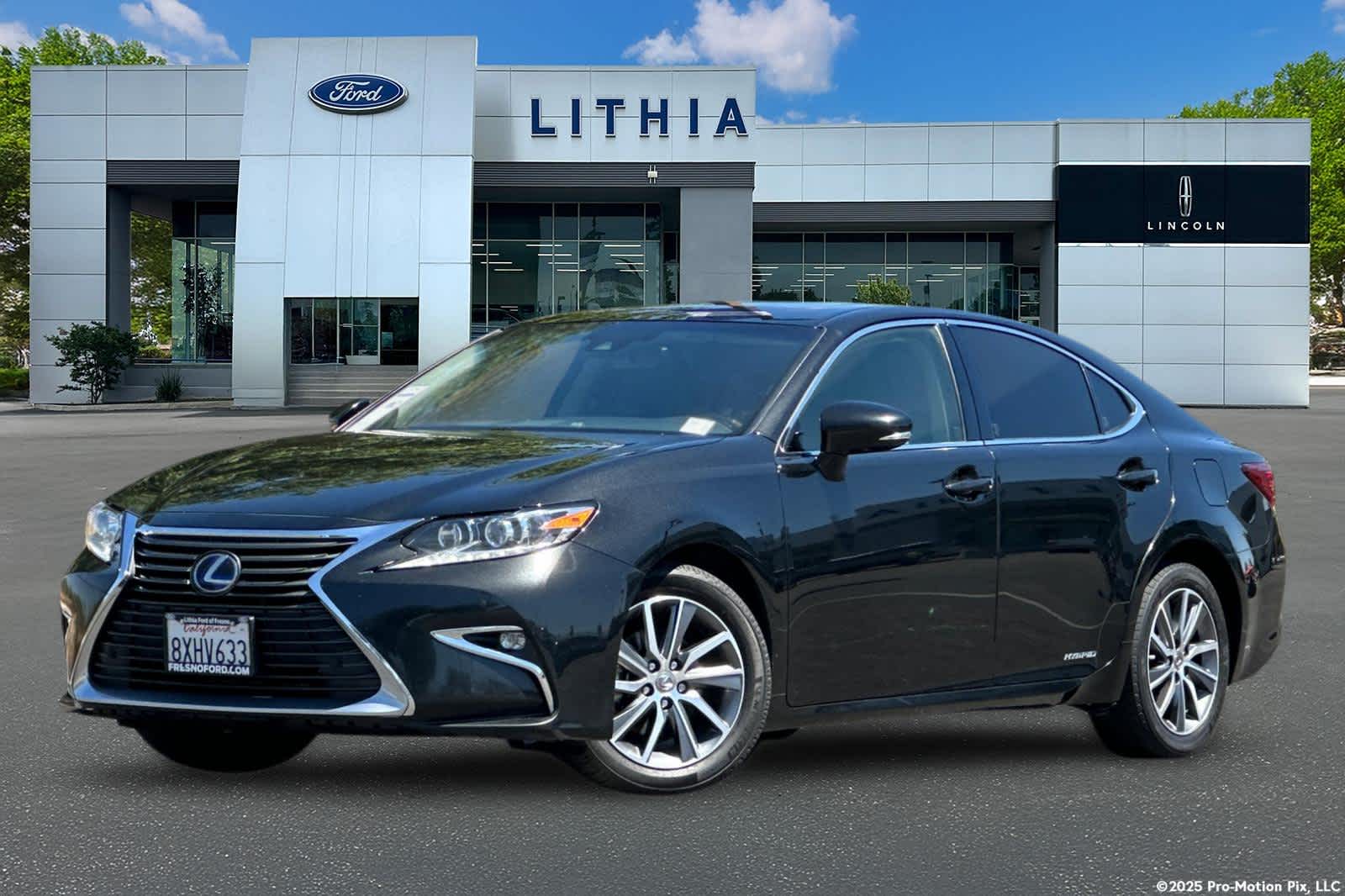 Thumbnail: 2018 Lexus ES - 1