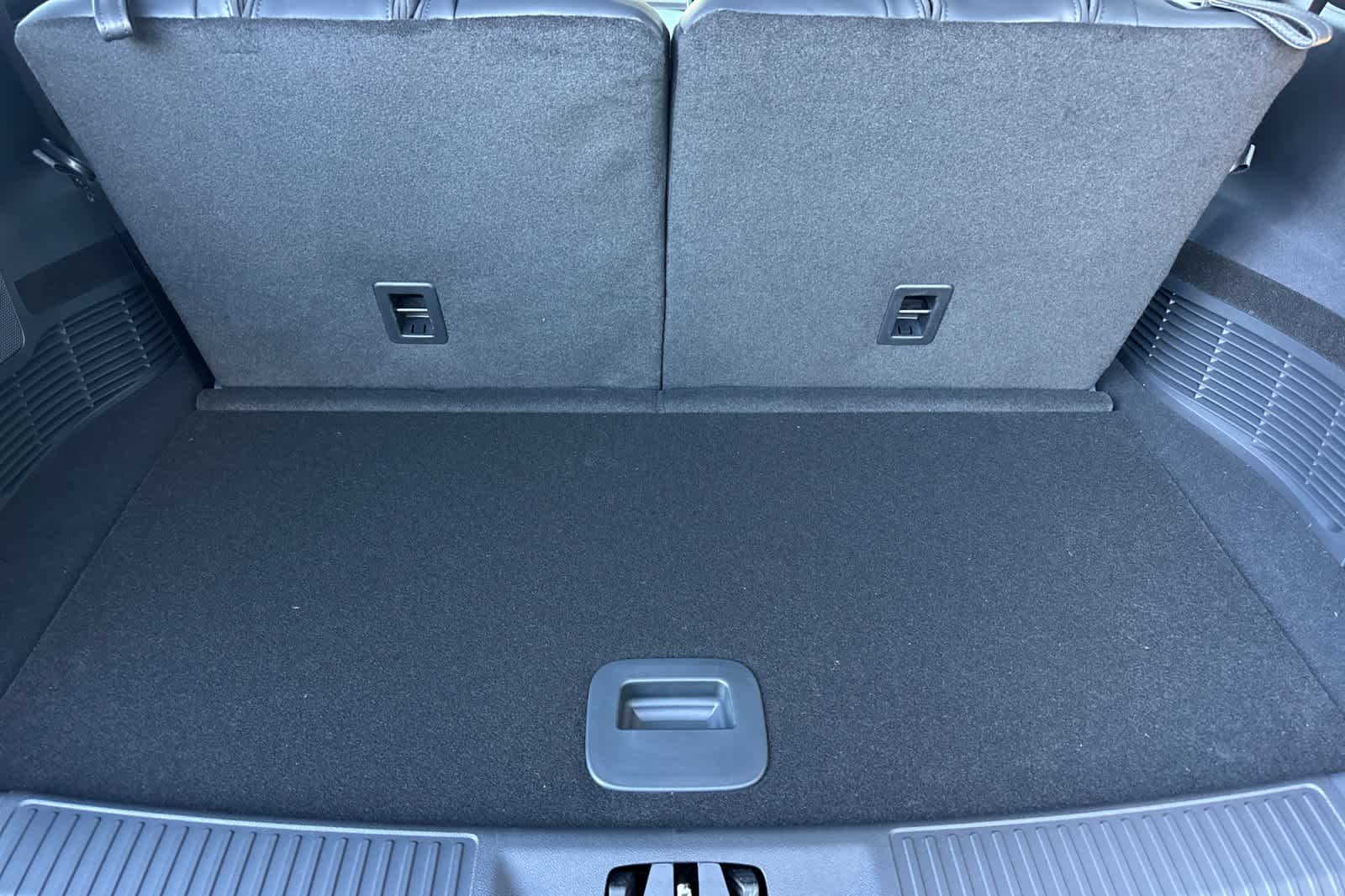 Thumbnail: 2026 Lincoln Aviator - 17