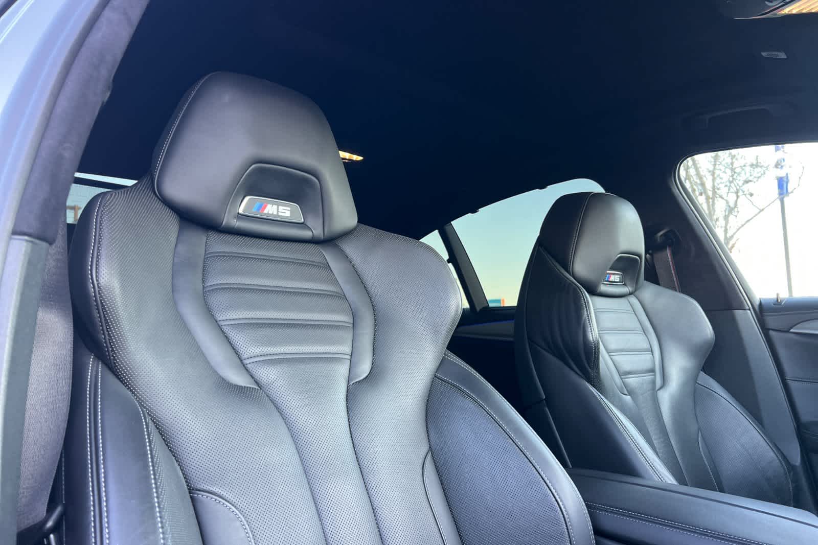 Thumbnail: 2019 BMW M5 - 17