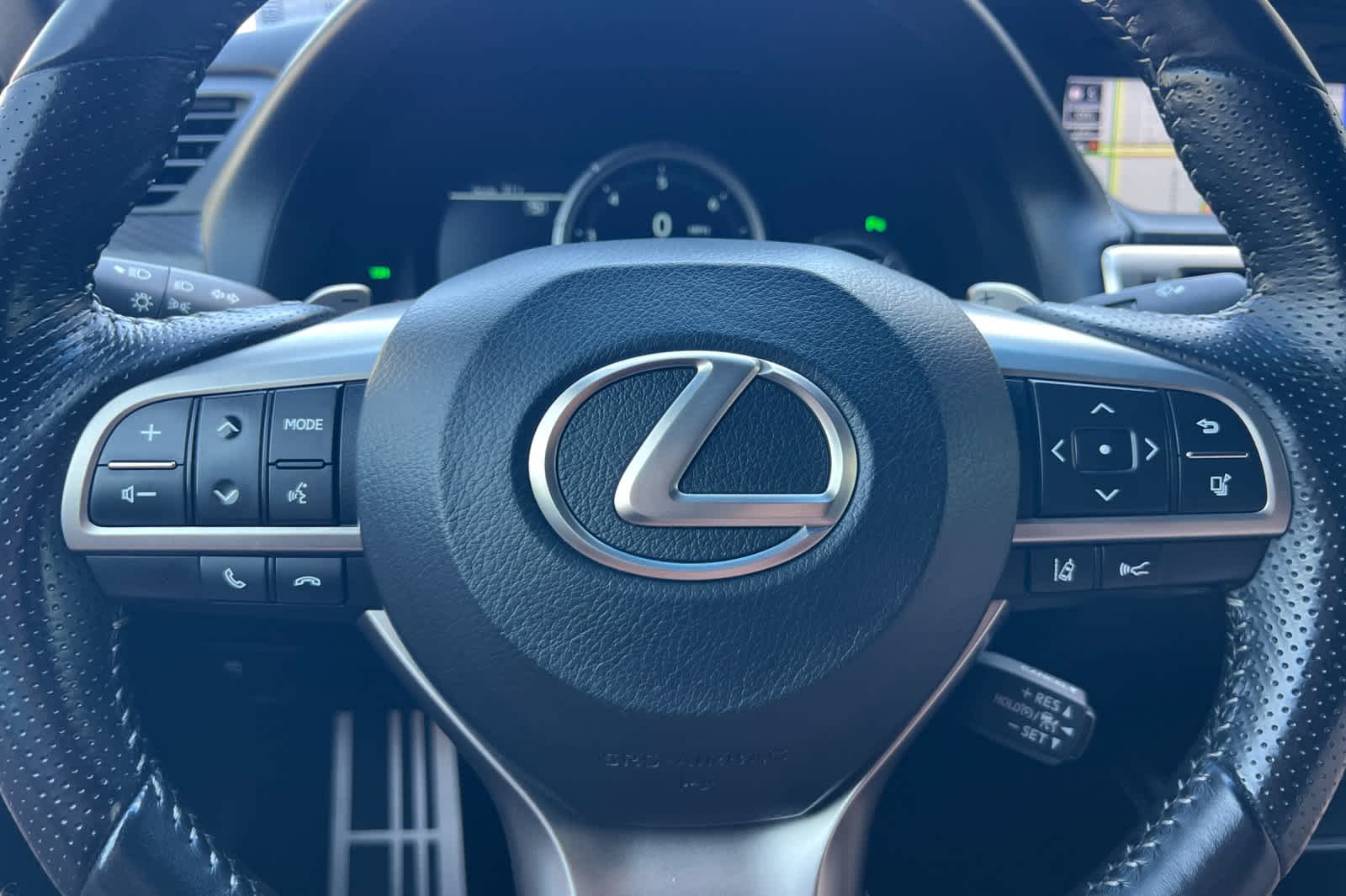 Thumbnail: 2018 Lexus GS - 23