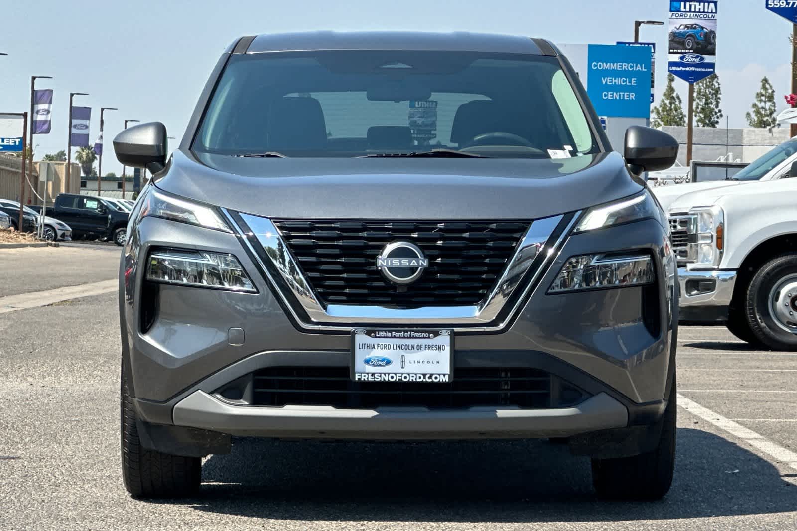 Thumbnail: 2023 Nissan Rogue - 10