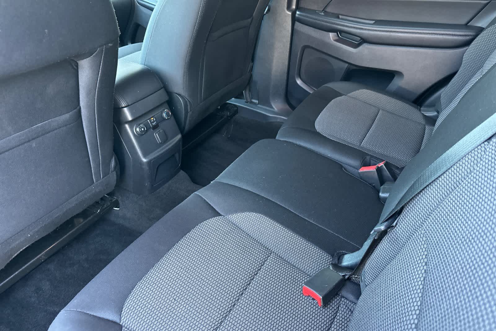 Thumbnail: 2018 Ford Explorer - 4
