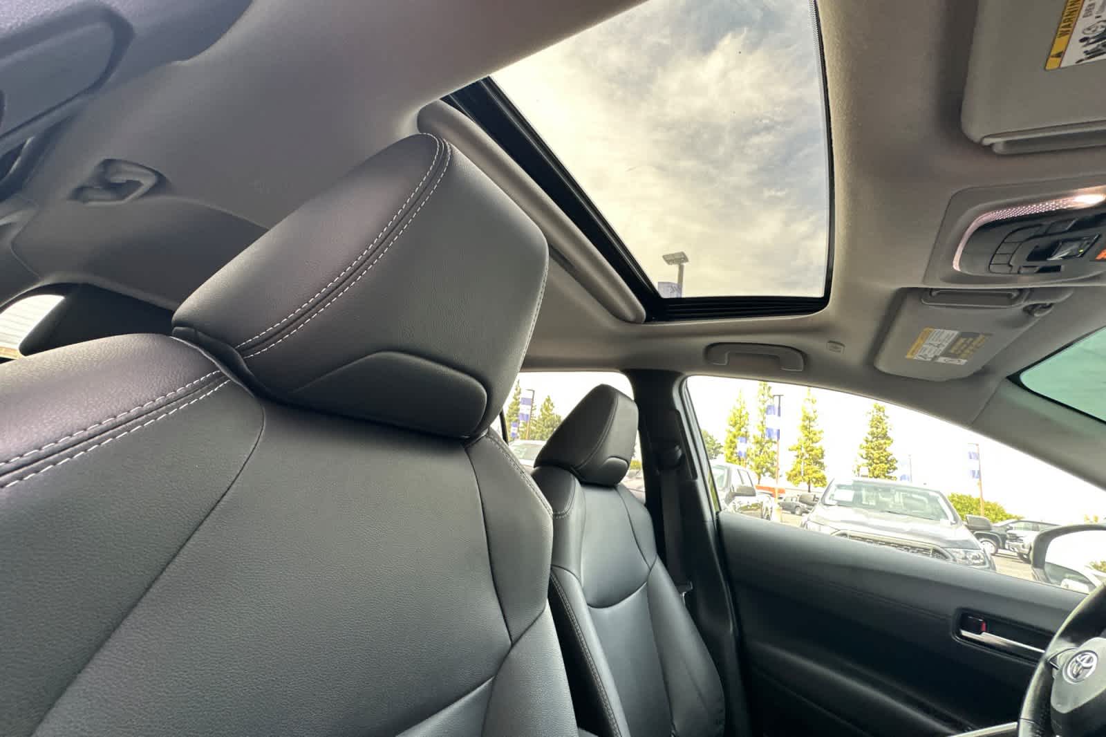 Thumbnail: 2023 Toyota Corolla Cross - 17