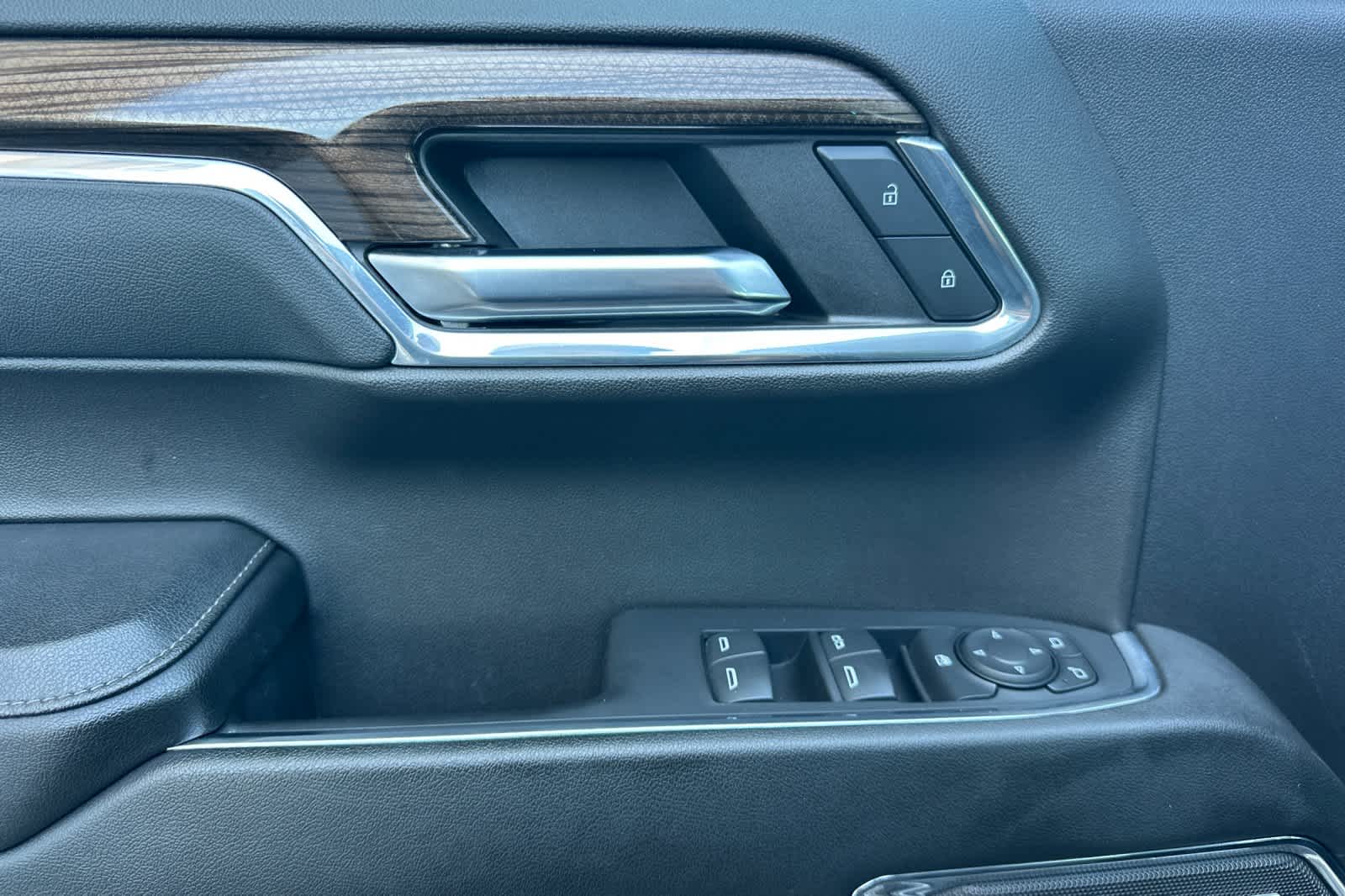 Thumbnail: 2024 Chevrolet Silverado 1500 - 13