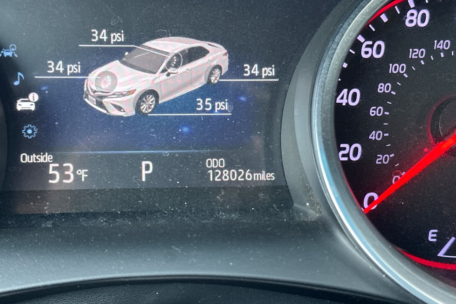 Thumbnail: 2018 Toyota Camry - 23