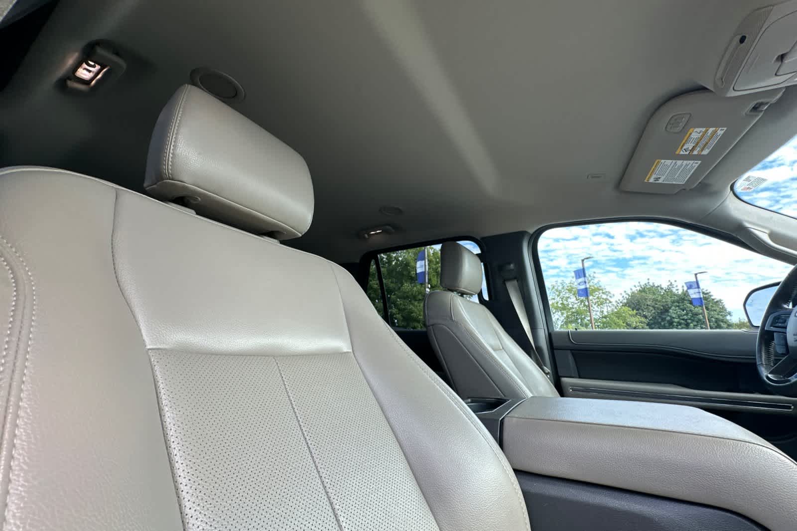 Thumbnail: 2020 Ford Expedition - 18