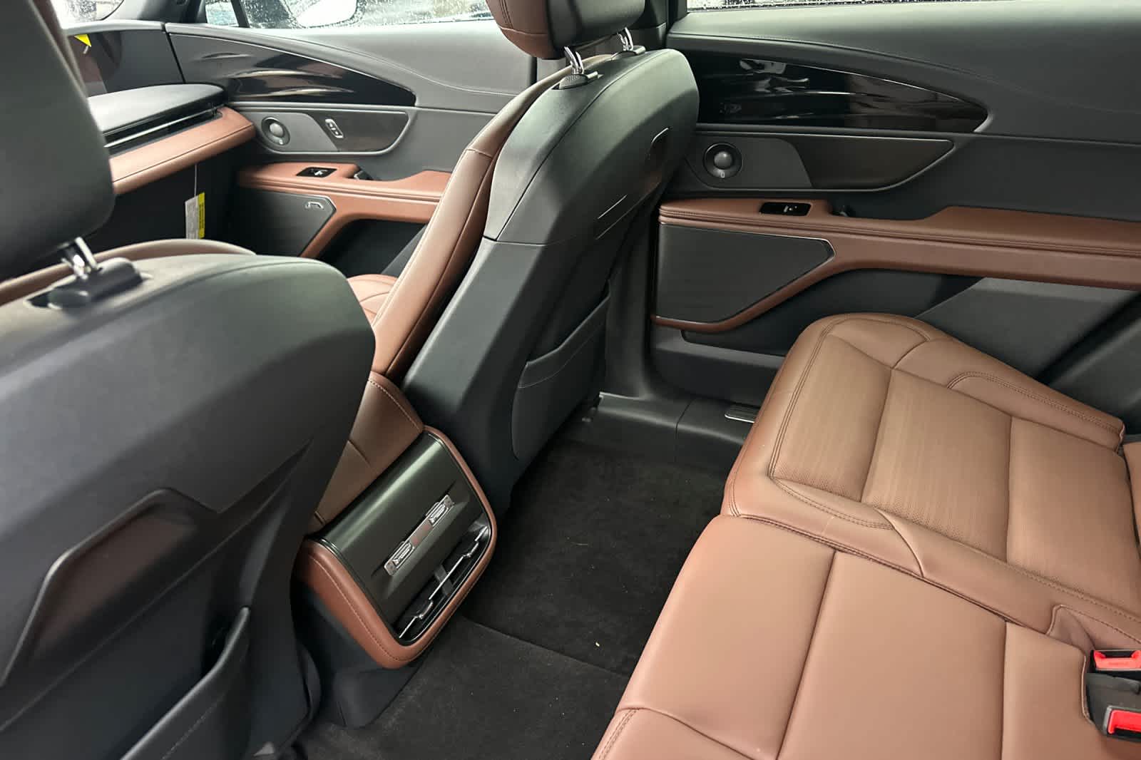 Thumbnail: 2026 Lincoln Nautilus - 4