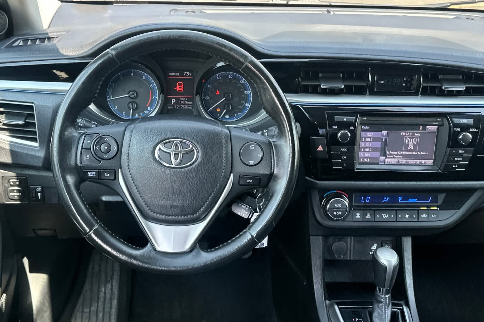 Thumbnail: 2015 Toyota Corolla - 14