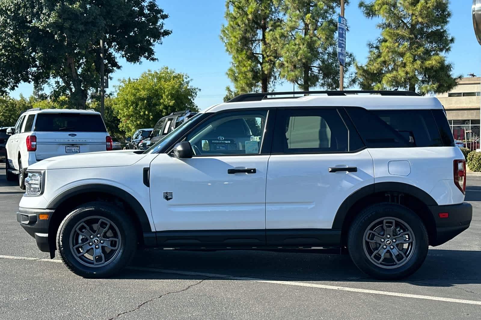 Thumbnail: 2023 Ford Bronco Sport - 6