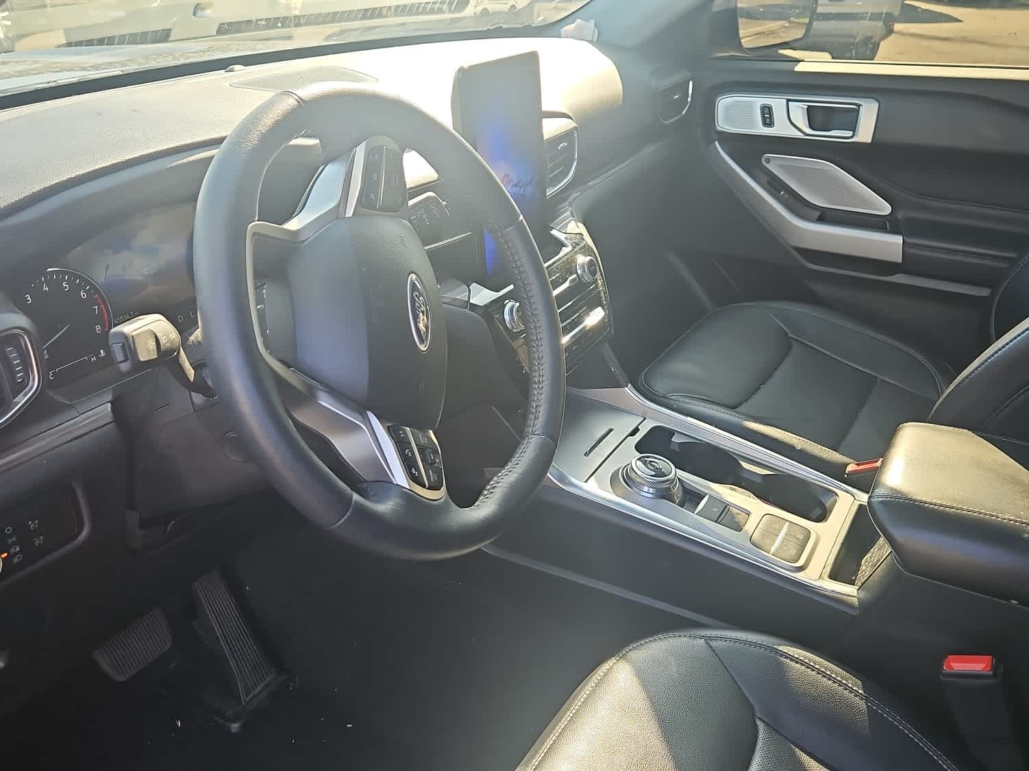 Thumbnail: 2023 Ford Explorer - 14