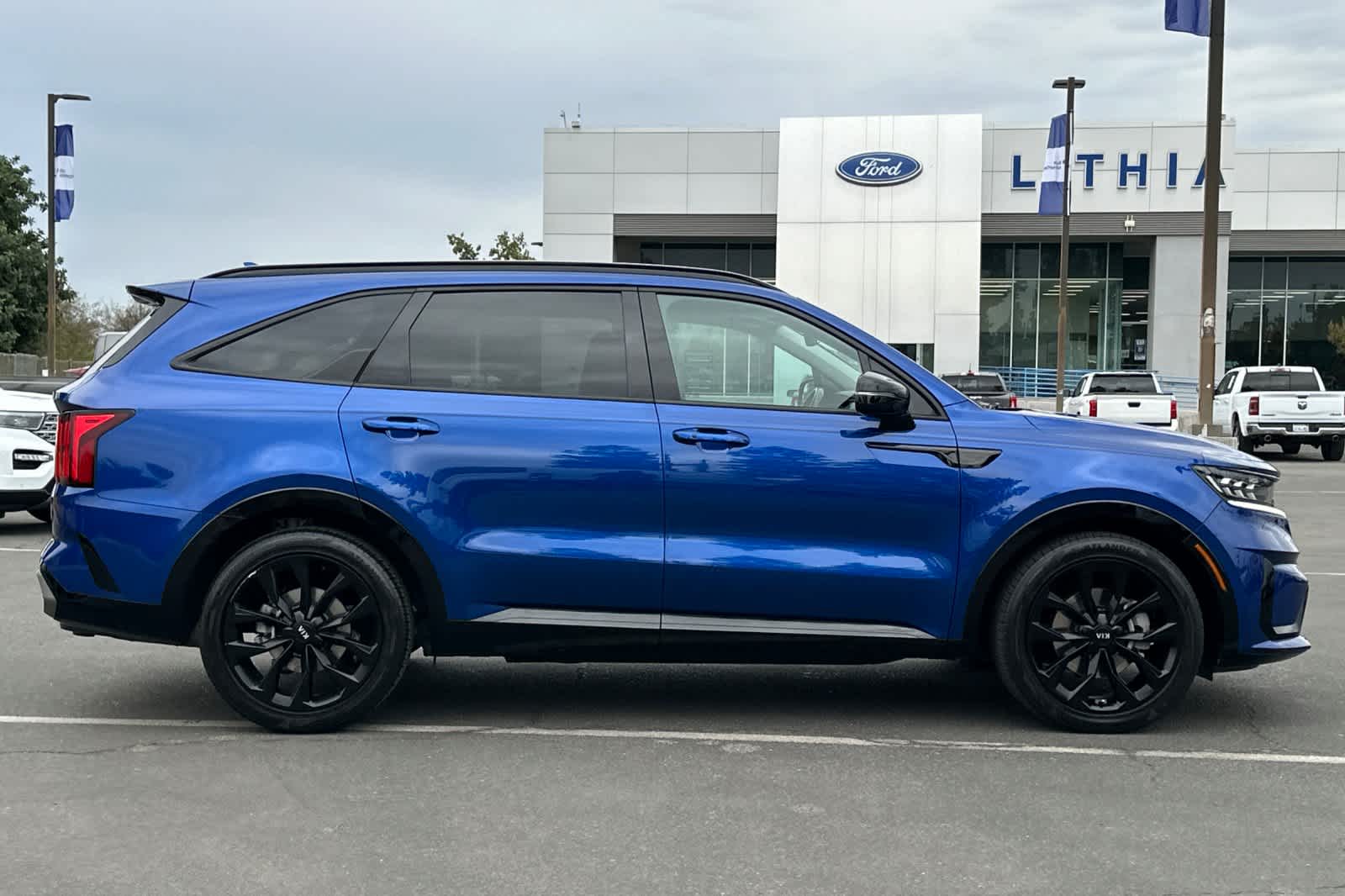 Thumbnail: 2021 Kia Sorento - 9
