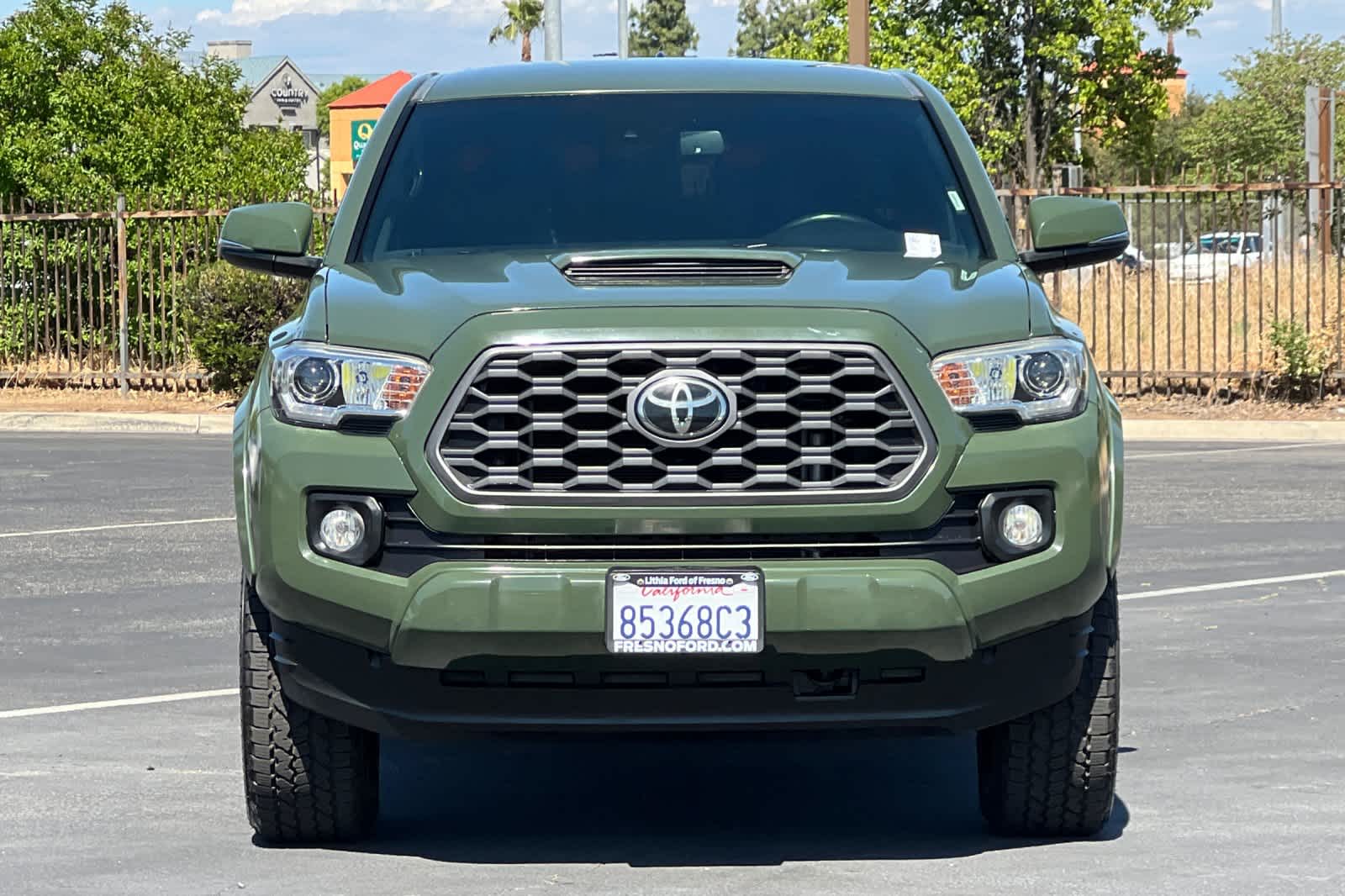 Thumbnail: 2021 Toyota Tacoma - 11