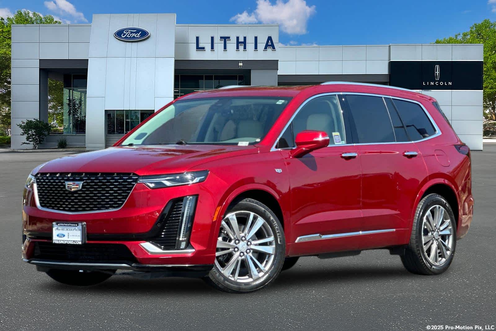 Thumbnail: 2021 Cadillac XT6 - 1