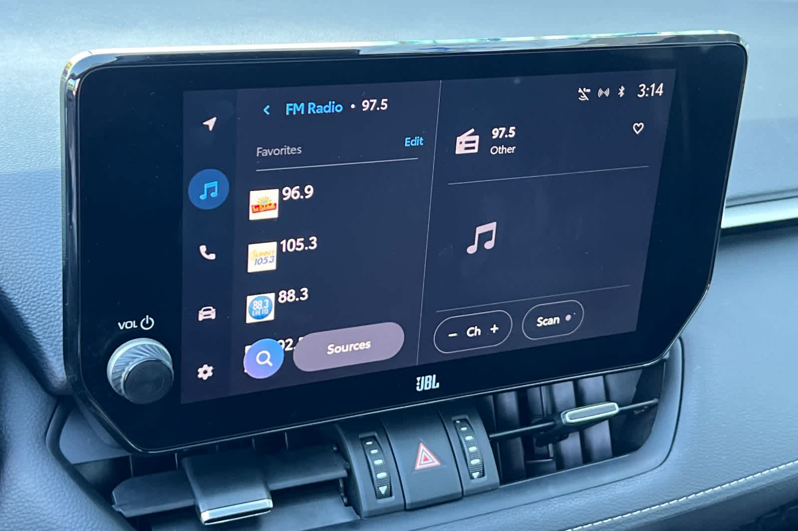 Thumbnail: 2023 Toyota RAV4 - 18