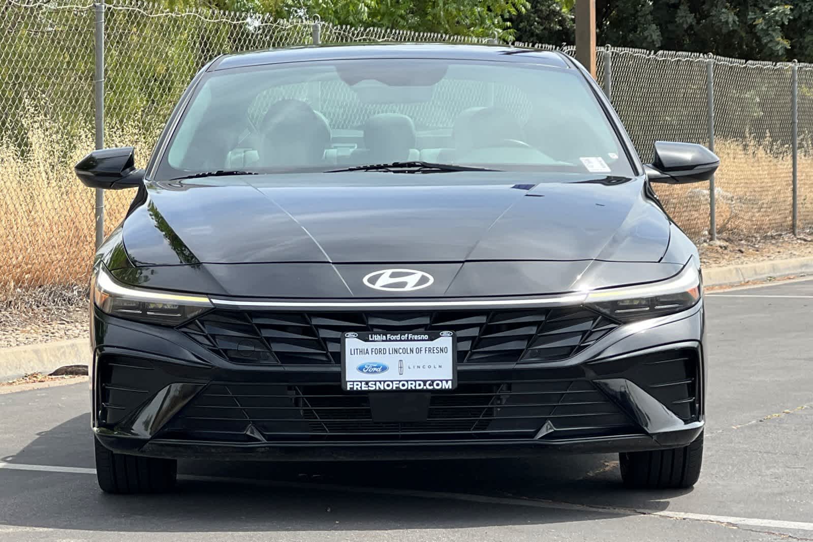 Thumbnail: 2024 Hyundai Elantra - 11