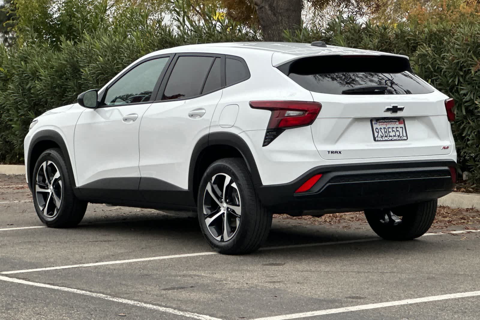 Thumbnail: 2025 Chevrolet Trax - 7