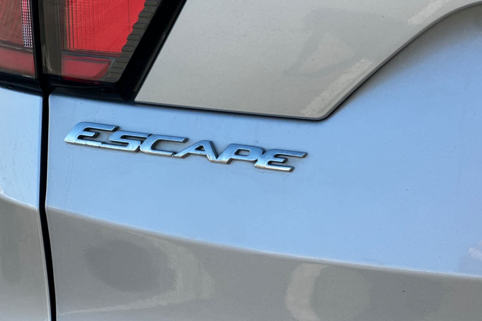 Thumbnail: 2018 Ford Escape - 26