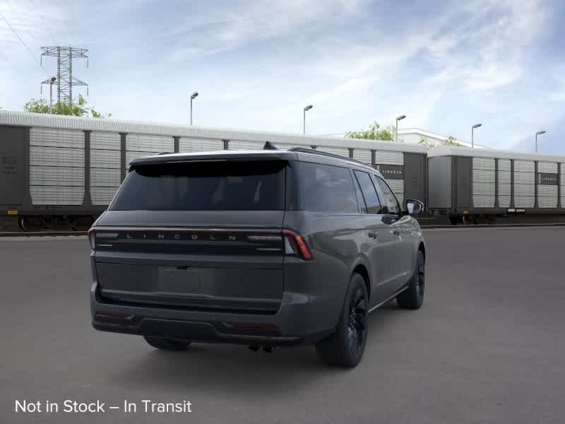 Thumbnail: 2026 Lincoln Navigator L - 6