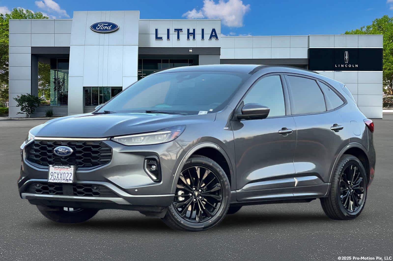 Thumbnail: 2023 Ford Escape - 1