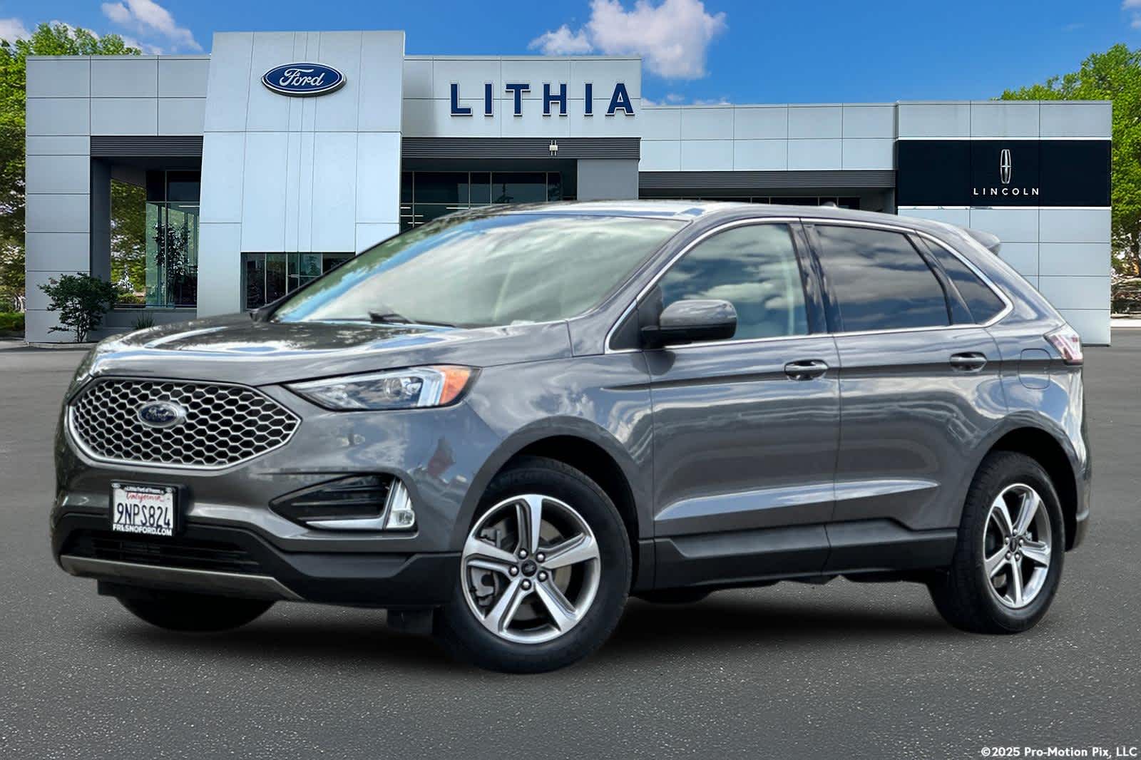 2024 Ford Edge SEL AWD's photo
