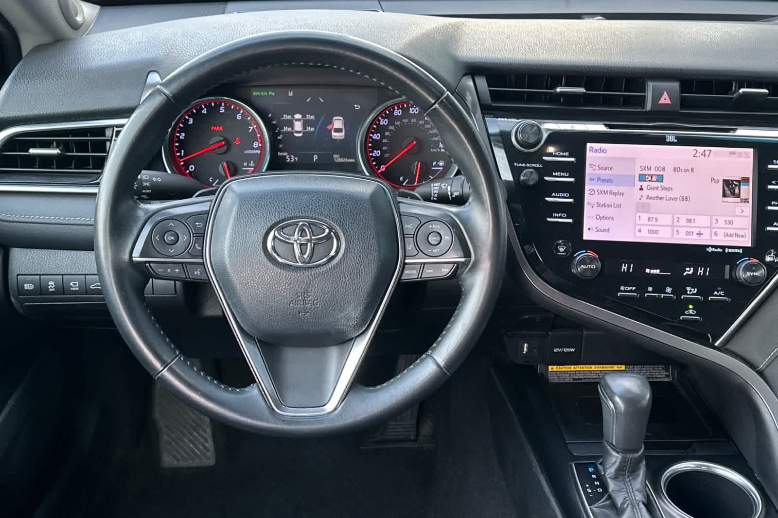 Thumbnail: 2018 Toyota Camry - 14