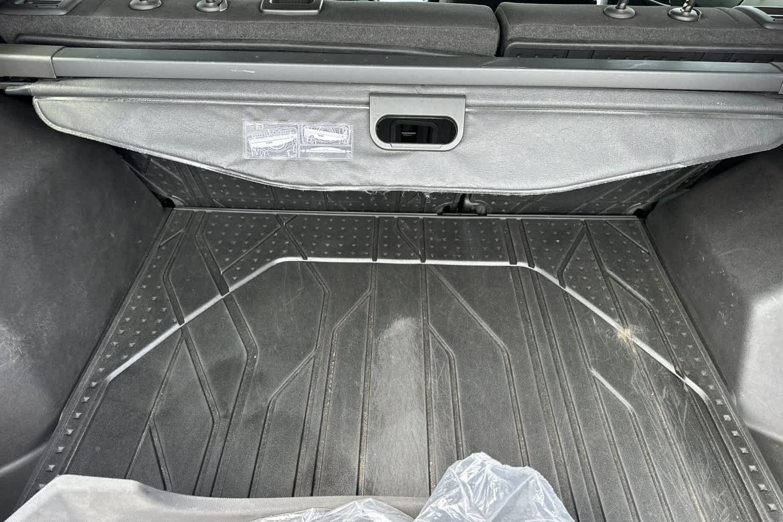 Thumbnail: 2021 Chevrolet Equinox - 14